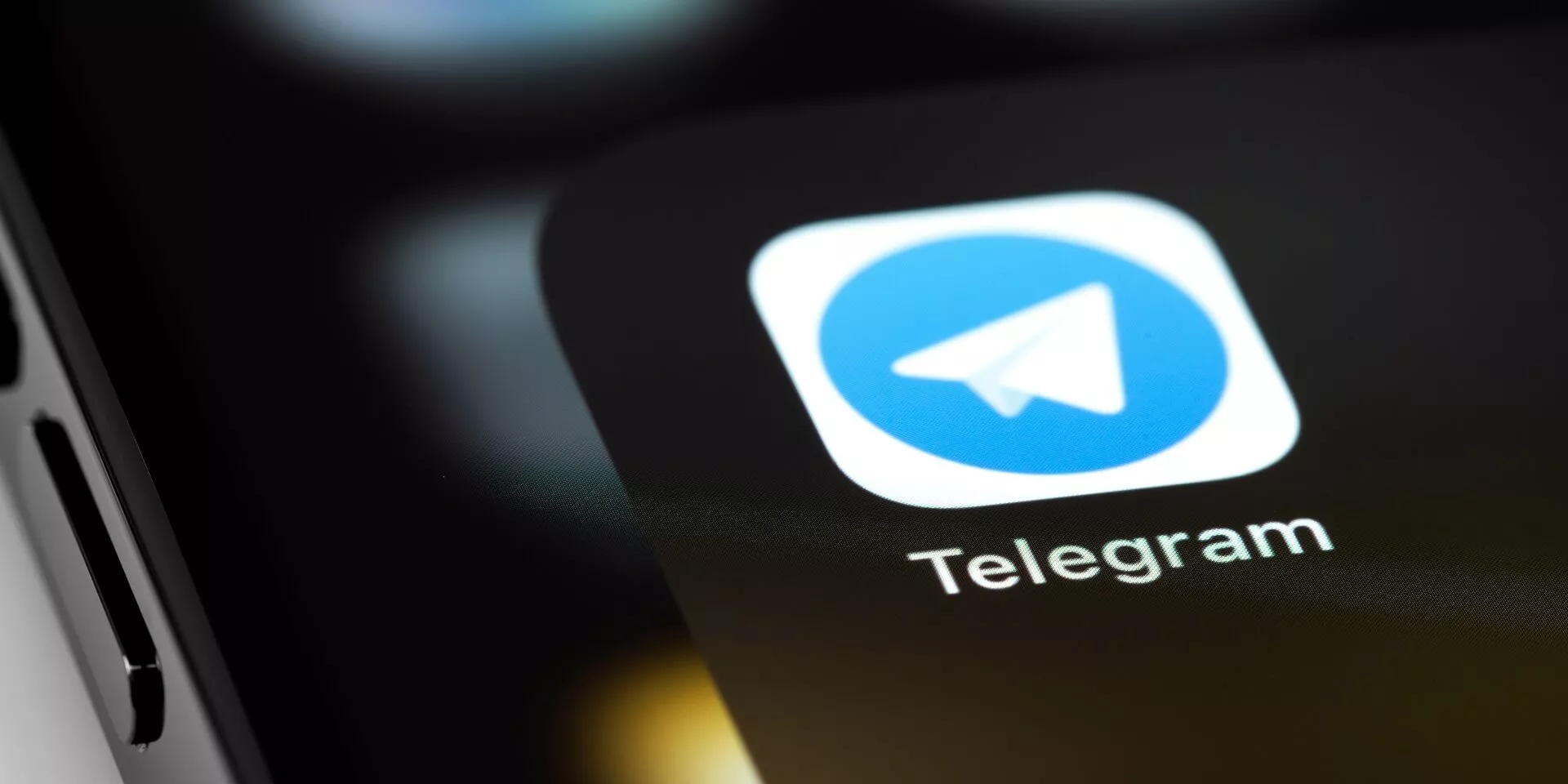 telegram-app-phone1739487661